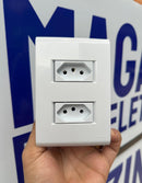 Câmera tomada Espiã WiFi